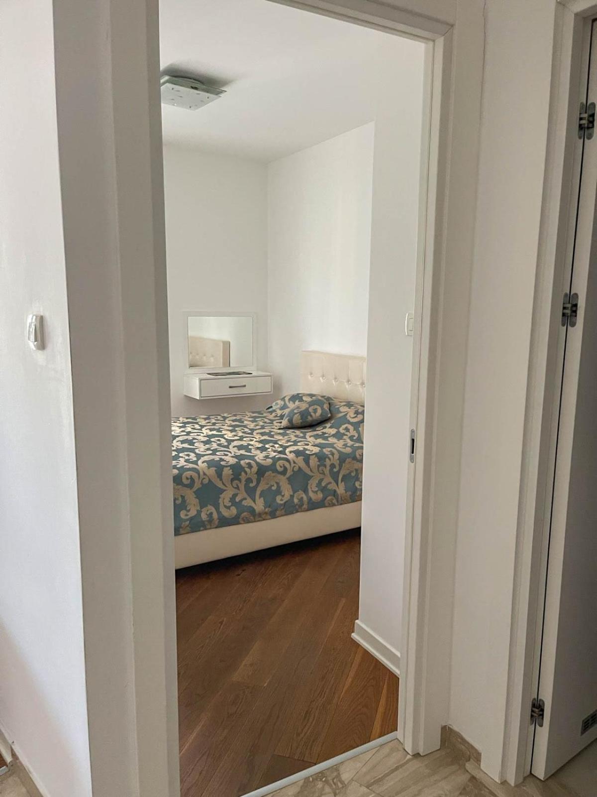 Apartman Anna Tre Canne บุดวา ภายนอก รูปภาพ